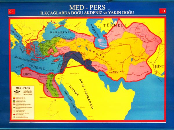 Med Ve Pers İmparatorluğu(Çıtalı - 70 Cm X 100 Cm